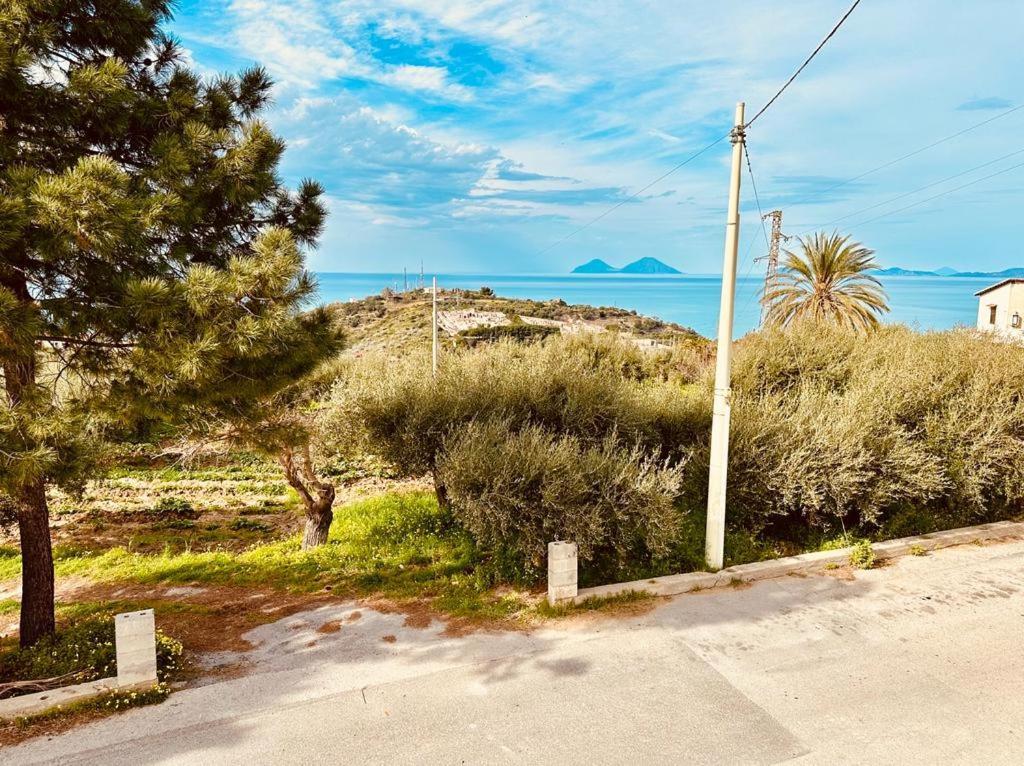 Franci E Aurora House Βίλα Capo dʼOrlando Εξωτερικό φωτογραφία