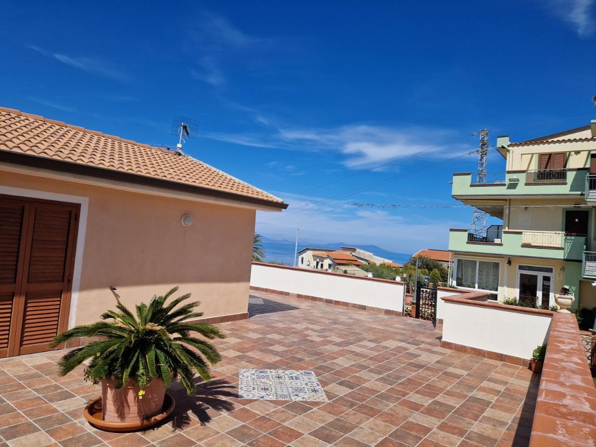 Franci E Aurora House Βίλα Capo dʼOrlando Εξωτερικό φωτογραφία